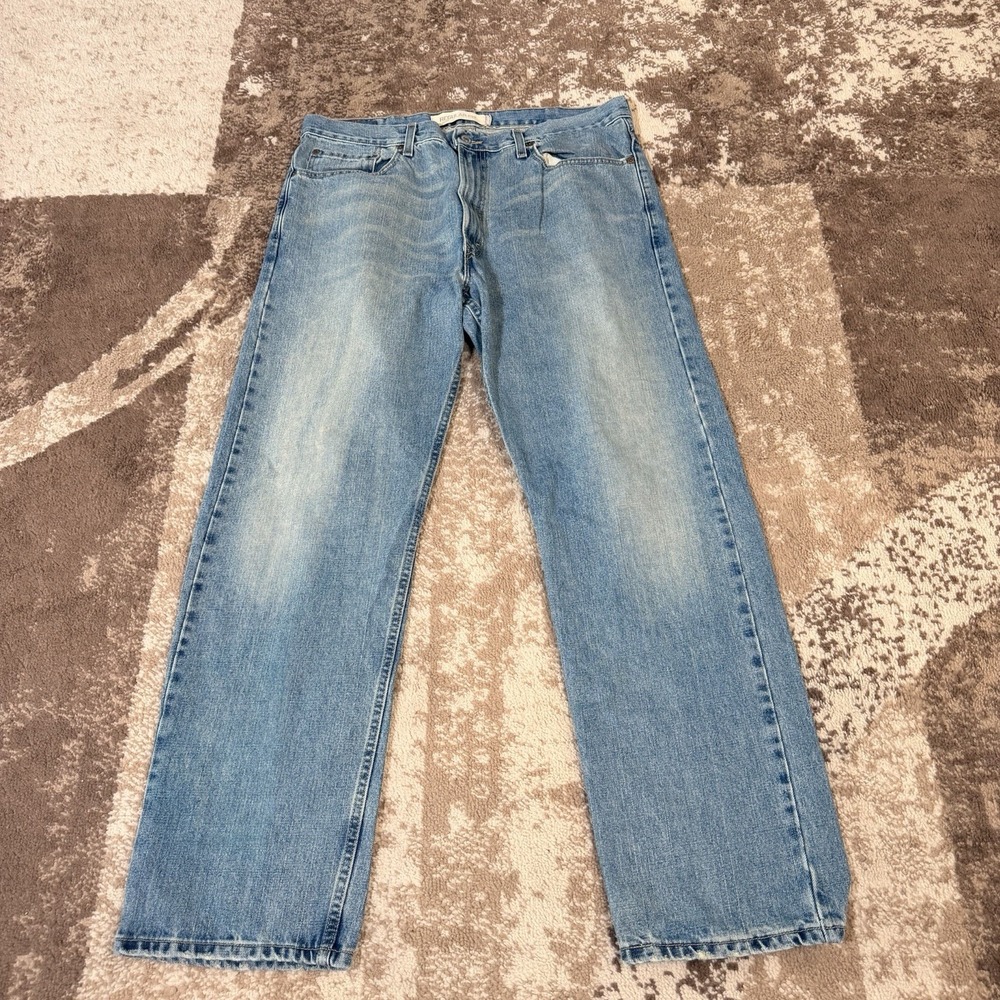 Vintage Levis Jeans Mens 38x32 Blue Denim 505 Regular Fit Straight Leg Faded Y2K